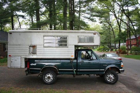 Barth vintage truck camper Truck Bed Cap Camper, Army Truck Camper, Kei Truck Camper, F150 Camper Shell, Pickup Truck Camper Shell, Pickup Trucks Camping, Bike Lift, Slide In Truck Campers, Big Ford Trucks