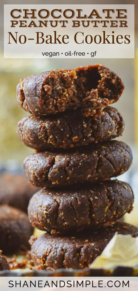 Delicious Vegan No-Bake Cookies with chocolate and peanut butter! Easy to make and perfect for a quick and healthy snack. Vegan, plant-based, and no oil! #WFPBrecipe #VeganRecipe #plantbased #withoutoil #easyrecipe #cleaneating Wfpbno Recipes, Peanut Butter Cookies Easy, Vegan No Bake Cookies, Candies Recipes, Plant Based Cookies, Butter Cookies Easy, Oil Free Vegan Recipes, Cookies With Chocolate, Plantbased Recipes