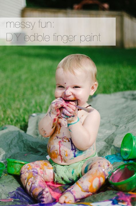 Montessori Activity - Messy Fun: DIY Edible Finger Paint for Babies (perfect for ages 6 - 12 months and toddlers) Edible Finger Paint, Montessori Activity, Diy Edible, Finger Paint, Milk Color, Baby Painting, Diy Toddler, Halloween Boys, Baby Diy