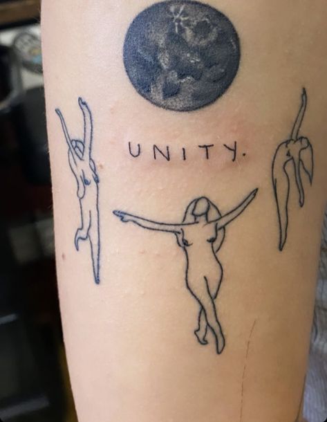 Unity Tattoo, Bad And Bougie, Funky Tattoos, Tasteful Tattoos, Tattoo Now, Tattoo Styles, Infinity Tattoo, Tattoos And Piercings, Paw Print Tattoo