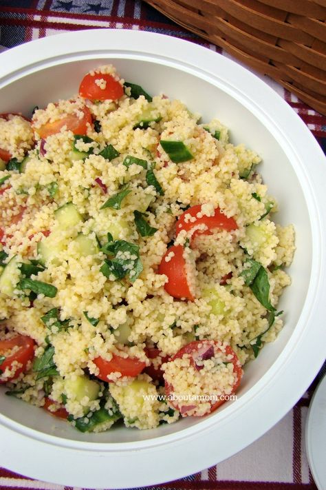 Couscous Salad Recipes, Couscous Salat, Couscous Recipes, Cous Cous, Couscous Salad, Healthy Salads, Fresh Parsley, Summer Salads, Couscous