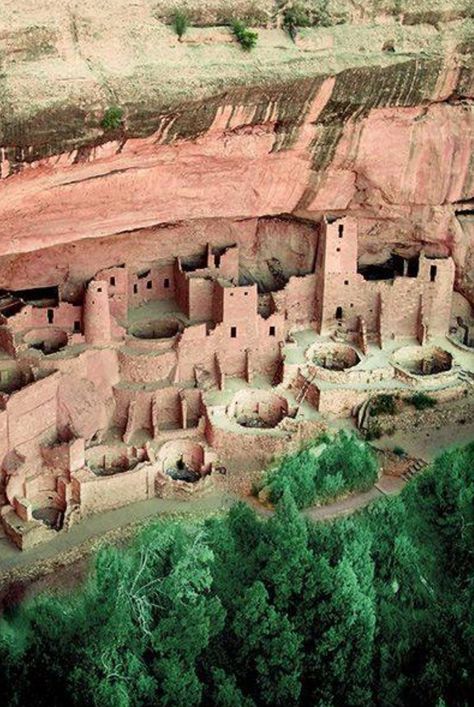 Mesa Verde cliff dwellings, Colorado Mesa Verde Cliff Dwellings, Novel Aesthetic, Ancient Places, Cliff Dwellings, Easy Jet, Mesa Verde National Park, Amazing Landscapes, Cheap Flight, Cheap Flight Tickets