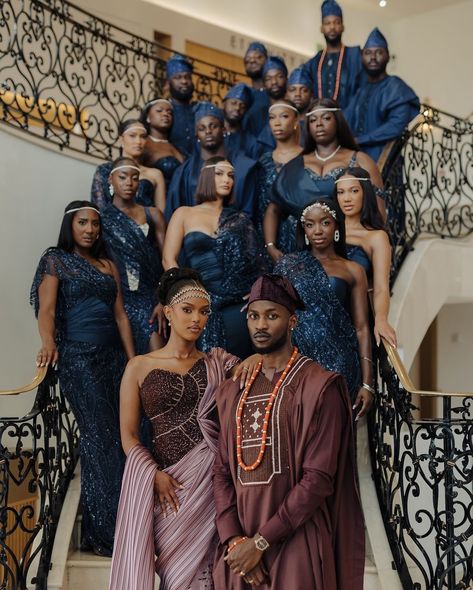 Wedding vibes: When Burundi meets Nigeria 🇧🇮🇳🇬 📷: @bellasabo_ @stxphxny @yvonnevictoria Photographer: @dejilawalphotography Kente Wedding Dress, Zulu Traditional Wedding Dresses, Nigerian Traditional Attire, Nigerian Wedding Attire, Zulu Traditional Wedding, Nigerian Traditional Dresses, Zulu Wedding, Hausa Bride, Hausa Wedding