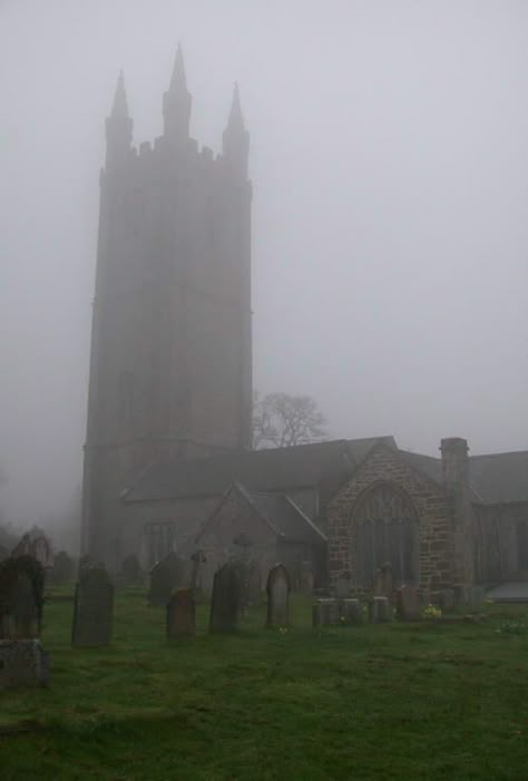 Foggy Moors English Moors, Medieval Core, New England Gothic, Foggy Cottagecore, Foggy Castle Aesthetic, Foggy Town Aesthetic, Foggy Graveyard, Goth Architecture, Yorkshire Moors Aesthetic