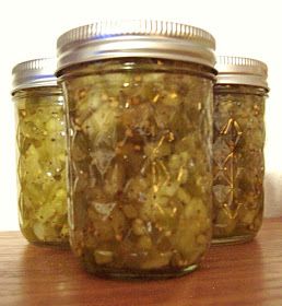 Sweet Relish Recipe, Pickling Ideas, Canning Sweet Pickles, Cucumber Relish Recipes, Pickle Relish Recipe, Cucumber Relish, Sweet Pickle Relish, Sweet Relish, Food Canning