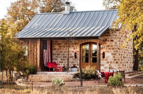 Planning a romantic getaway in Texas? Then you'll love these romantic cabins in Fredericksburg, including rental cabins with hot tubs and pet-friendly! #Texas #Fredericksburg #RomanticGetaway Cabins In Texas, Mahogany Entry Doors, Ranch Houses, Ranch Living, Stone Cabin, Ranch Ideas, Palmer House, Texas Farm, Hill Country Homes