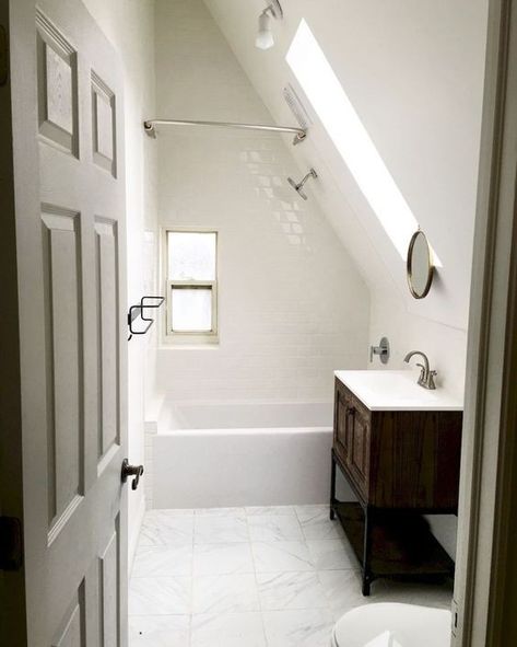 Attic Bathrooms, Attic Bathroom Ideas, Small Attic Bathroom, Bathroom Loft, Attic Renovation Ideas, Loft Bathroom, Small Attic, Park Street, Attic Bathroom