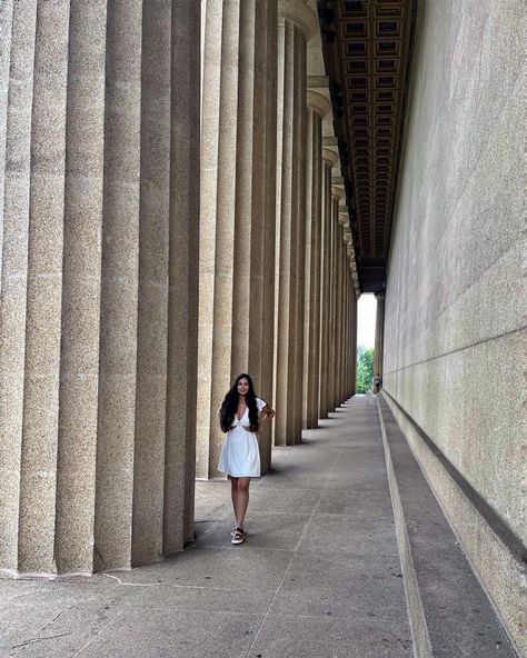 Parthenon Nashville, The Parthenon, For God So Loved The World, Nashville Tn, Senior Pictures, Nashville, Tennessee