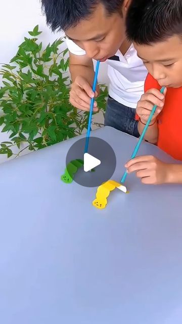 Instadiyou on Instagram: "Made a caterpillar worm using paper that magically runs when we blow air through a straw! This fun and interactive DIY project is perfect for kids and adds a touch of magic to your crafts. Explore more creative DIY ideas on my Instagram Reels: @instadiyou #diyprojects #papercrafts #creativecrafts #handmadefun #diyideas #craftingtime #uniquecreations #funwithpaper #handmadeprojects #diyfun #craftingideas #innovativecrafts #handmadewithlove #realisticcrafts #imaginativeplay #colorfulcrafts diy projects, paper crafts, creative crafts, handmade fun, diy ideas, crafting time, unique creations, fun with paper, handmade projects, diy fun, crafting ideas, innovative crafts, handmade with love, realistic crafts, imaginative play, colorful crafts" Fun Science Experiments For Kids, Fun Science Experiments, Diy Home Decor Living Room, Science Experiments For Kids, Experiments For Kids, Pasta Pasta, Cool Science Experiments, Diy Crafts For Kids Easy, Paper Towel Roll Crafts