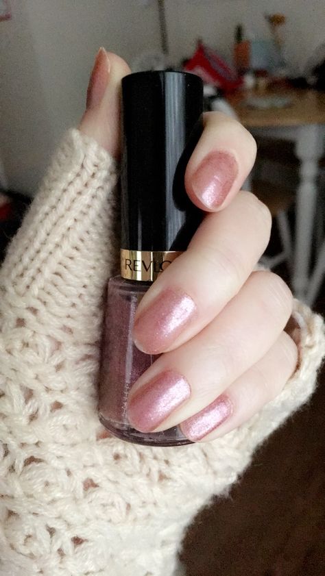 Revlon On The Mauve Lipstick, Revlon Pink In The Afternoon, Revlon Blushing Mauve Lipstick, Revlon Nail Polish Swatches, Revlon Divine Nail Polish, Mauve Nail Polish, Revlon Nail Polish, Mauve Nails, Gel Nails Diy