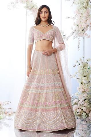 Tuscan Summer, Sequin Lehenga, Seema Gujral, Designer Bridal Lehenga, Heels Wedding, Gaun Fashion, Blue Lehenga, Pink Lehenga, Indian Dresses Traditional