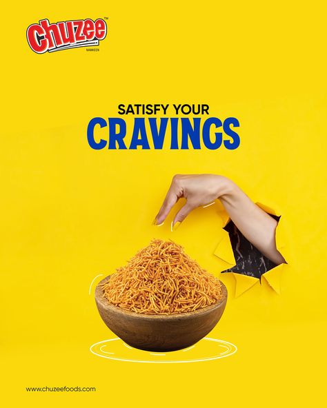 Snacks Creative Ads, Jeremiah 2911, Ads Creative Advertising Ideas, Creative Snacks, Packaged Snacks, Food Banner, Business Card Design Creative, Food Advertising, Halal Recipes