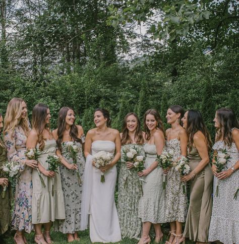 Floral Bridesmaid Dresses, Floral Bridesmaid, Green Bridesmaid, Future Wedding Plans, Green Bridesmaid Dresses, Garden Party Wedding, Wildflower Wedding, Bridesmaids And Groomsmen, Wedding Mood