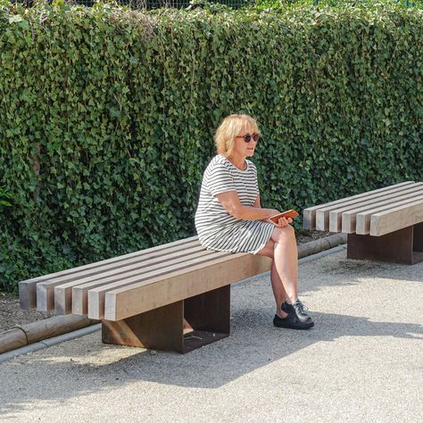 The Rough&Ready Balancer is a playful bench with a central support made from a heavy gauge steel plate (CorTen or galvanized steel).    #Design #Outdoor #Streetfurniture #Seating #Bench #Balance #Wood #CorTen Wooden Benches Outdoor, Bench Design Outdoor, Concrete Bench Outdoor, Office Courtyard, Sitting Ideas, Modern Bench Outdoor, Seating Bench, Modern Apartment Decor, Wooded Landscaping