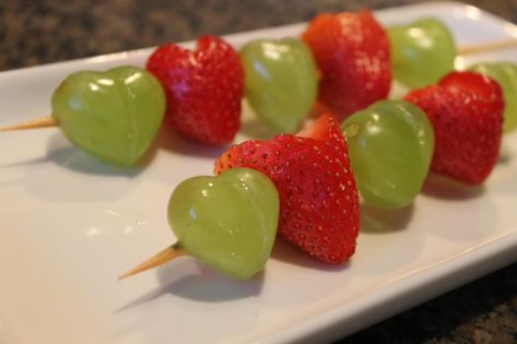 Heart Shaped Fruit Kabobs | mrs. and the misc. Fruit Kabobs Display, Heart Shaped Fruit, Fruit Kabobs Kids, Fruit Kabob, Shaped Fruit, Gluten Free Kids, Fruit Skewers, Fruit Packaging, Fruit Displays