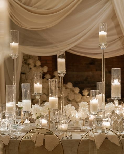 A monochromatic design full of depth and textures ✨ Planning & Concept Design: @lisikorn_signatureevents Event Photographer: @bringmesomewherenice Decor Photographer: @jessicariekephoto Videographer: @rayromanfilms Florals: @petalprod Lighting, staging, and audio: @saleventsproductions Rentals & Custom Pieces: @chromeeventfurnishing @nuagedesignsinc @differentlookrentals @soliskymiami @thelounge.rentals @unearthedrentals @themixdish Candles: @lennoxandgracecandles Kippot: @kippotworl... Italian Night, Monochromatic Design, Tall Candle, Wedding 2025, Wedding Spring, Event Photographer, Candle Styling, Wedding Night, Lantern Lights