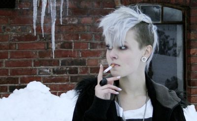 girls with mohawks - Google Search Short Punk Haircuts, Punk Haircut, Short Punk Hair, Mohawk Hairstyles, Punk Hair, Alternative Hair, Haircut And Color, Grunge Hair, Dream Hair