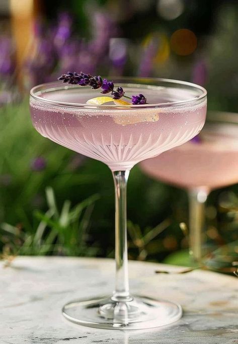 Purple Moodboard, Lavender Drink, Lavender Martini, Summer Mocktails, Lavender Cocktail, Floral Drink, Ep Cover, Purple Cocktails, Purple Food Coloring