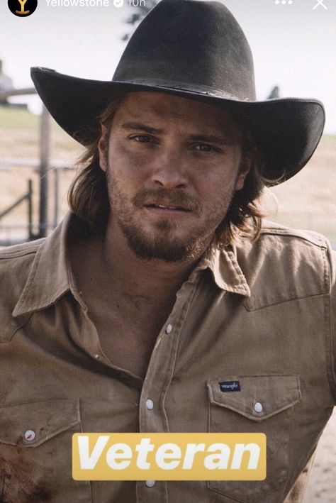 Kayce Dutton, Yellowstone Series, Luke Grimes, Cole Hauser, Modern Cowboy, Western Photography, Dinner And A Movie, Cowboy Up, Iconic Movies