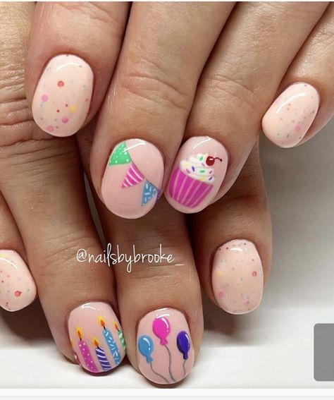 Cupcake Nail Art, 31 Birthday, 21st Birthday Nails, Birthday Nail Art, Best Summer Nail Color, Birthday Nail Designs, Birthday Nail, Confetti Nails, Nail Pops