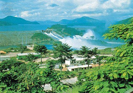 Akosombo Dam, Ghana Culture, Ghana Travel, African Travel, Africa Travel, West Africa, Travel Goals, Travel Inspo, Holiday Destinations