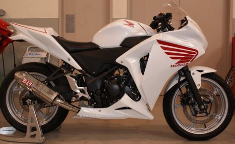 Modified Honda CBR250R ABS (MC41)  http://www.101motorcycle.com/honda-cbr250r-abs-mc41/ Cbr 250r Modified, Honda Cbr 250r, Cbr 250r, Honda Cbr250r, Super Bike, Yamaha Bikes, Motos Honda, Motor Cycle, Honda Cbr