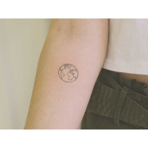 Small World Tattoo, Travel Wallpaper Iphone, World Travel Tattoos, Globe Tattoos, Earth Tattoo, Travel Tattoos, Globe Travel, World Tattoo, Travel Clothes Women