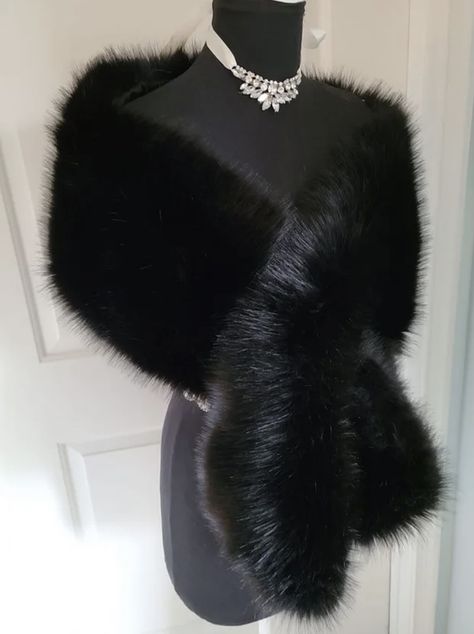 Faux Fur Bridesmaids, Winter Wedding Fur, Bridal Fur, Faux Fur Stole, Wedding Fur, Black Fox, Great Gatsby Party, Rebecca Ferguson, Fur Wrap