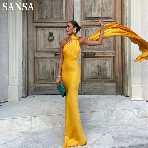 Sansa Golden Satin فساتين السهرة Mermaid Sleeveless Vestidos De Noche Floor-Length Elegant Backless Dress With Scarf, Halter Party Dress, Satin Ball Gown, Backless Long Dress, Satin Evening Dresses, Fishtail Dress, Dress Women Elegant, Elegant Lady, Ball Gowns Evening