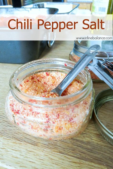 Flavored Salts Recipes, Unripe Mango, Infused Salts, Flavored Salt, Thai Peppers, Dried Chili Peppers, Spice Mix Recipes, Flavored Salts, Diy Spices