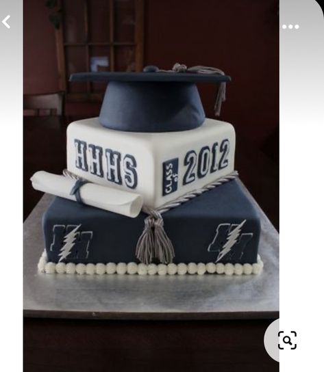 High School Graduation Cakes, Graduation Cake Designs, Graduation Cake Ideas, Cake Paris, Grad Cakes, Graduation Party Cake, Graduation Party High, Grad Cake, Boy Graduation