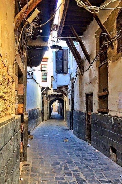 Old Damascus, Damascus Syria, Old Street, This Is Us Quotes, Syria, Damascus, Life Art, Middle East, Old Photos