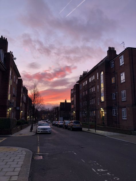 Street Veiw, London Sunrise, London Snap, Uk Sunset, Nature Snap, London Morning, England Street, Usa Landscape, Uk Winter