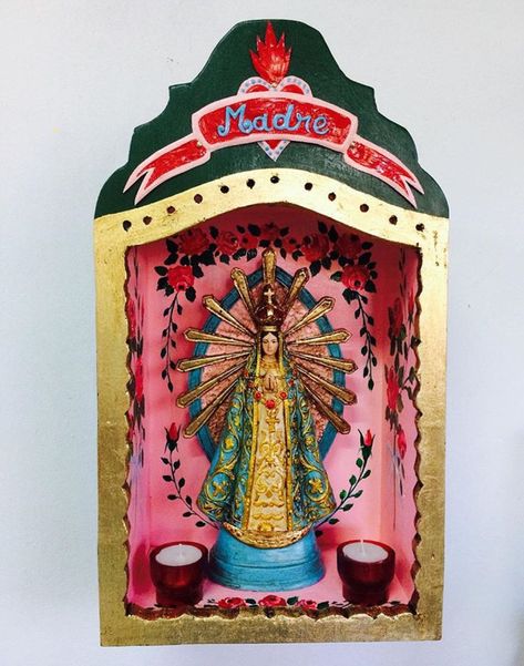 Mini Shrine Altars, Eclectic Art Studio, Mexican Nichos, Wall Shrines, Shrines Box, Sacred Heart Art, Box Assemblage, Shrines Art, Catholic Crafts