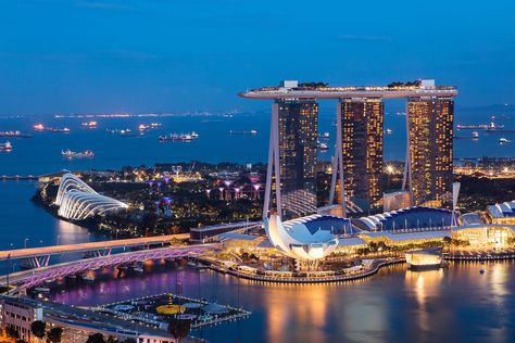 3 Days in Singapore: The Perfect Singapore Itinerary | Road Affair Singapore Travel Tips, Singapore Itinerary, Visit Singapore, Singapore Travel, Halong Bay, Phnom Penh, Angkor Wat, Tourist Places, Break Dance