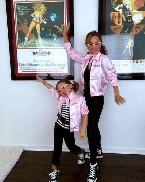 Pink Ladies Halloween Costumes, Pink Ladies Halloween, Grease Halloween Costumes, Grease Themed Parties, Pink Lady Costume, Pink Ladies Grease, Pink Ladies Outfit, Grease Costumes, Cute Couple Halloween Costumes