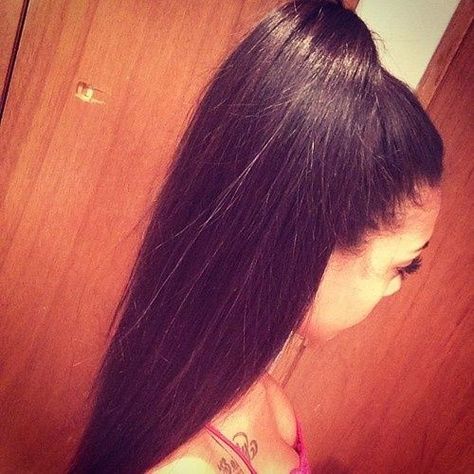 Simple and Stylish: Hairstyles for Straight Hair Straight Ponytail Hairstyles, Hair Colorful, Straight Ponytail, Big Chop, Hair Laid, Peruvian Hair, Girl Swag, Girl Gang, Love Hair