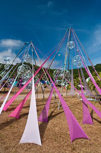 Festival Photo Opportunity, Festival Bar Design, Diy Festival Ideas, Festival Sculpture, Festival Art Installation, Music Festival Decorations, Festival Landscape, Music Festival Decor, Music Festival Aesthetic