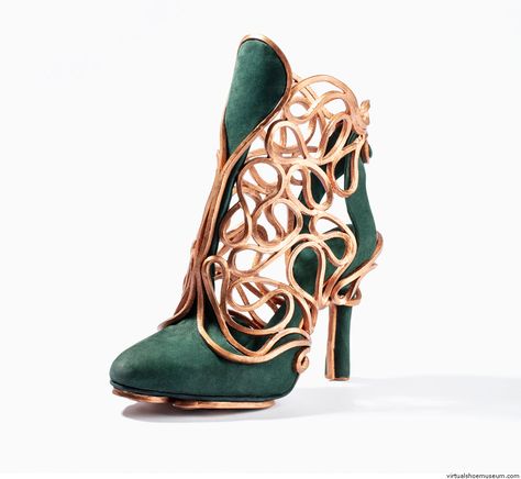 Art Nouveau Fashion, The Faculty, Fashion Art Prints, Walk In My Shoes, Shoe Design, Green Suede, Handmade Shoes, Heeled Ankle Boots, Sock Shoes