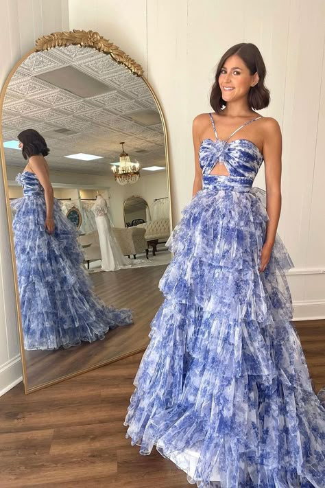 Easter Dress Prom, Blue And White Floral Prom Dress, Junior Prom Dresses Long, Jr Prom Dresses, Prom Dresses 2025, Prom Dress Flowers, Blue Floral Prom Dress, Detailed Prom Dress, Waist Cutout Dress