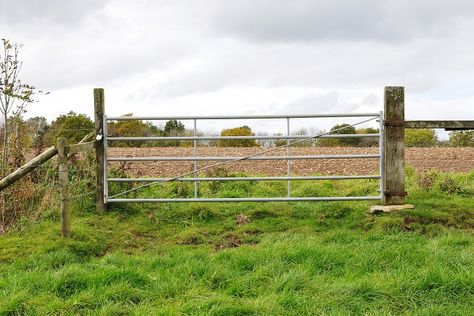 farm fence gates Farm Fence Gate, Farm Gates, Types Of Farming, Metal Gate, Farm Gate, Metal Gates, Farm Fence, Fence Gate, Bad Weather