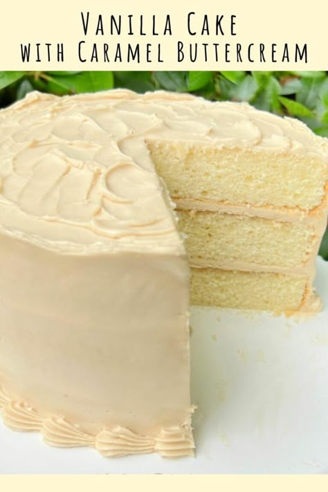 Vanilla Cake with Caramel Buttercream | My Cake School Soft Vanilla Cake, My Cake School, Caramel Buttercream Frosting, 10 Cake, Moist Vanilla Cake, Cake With Caramel, Buttermilk Cake, Desert Ideas, Caramel Buttercream