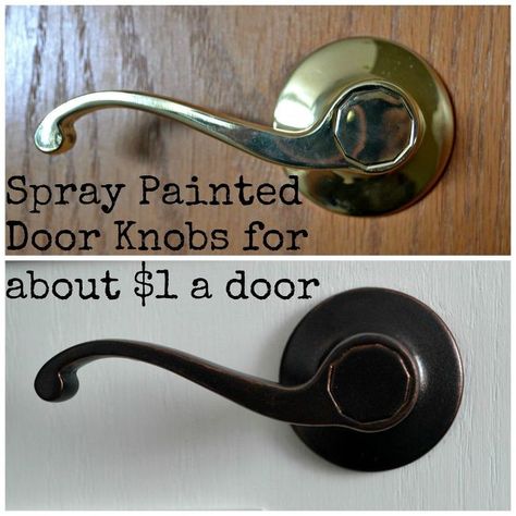 Spray Paint Your Ugly brass doorknobs - Ugly Brass to Beautiful Oil Rubbed Bronze It only costs $1 but it will make your home look gorgeous and unique! Painted Door Knobs, Paint Door Knobs, Paint Door, Bronze Spray Paint, Artsy Girl, Diy Spray Paint, Painted Door, Brass Door Knobs, Copper Paint