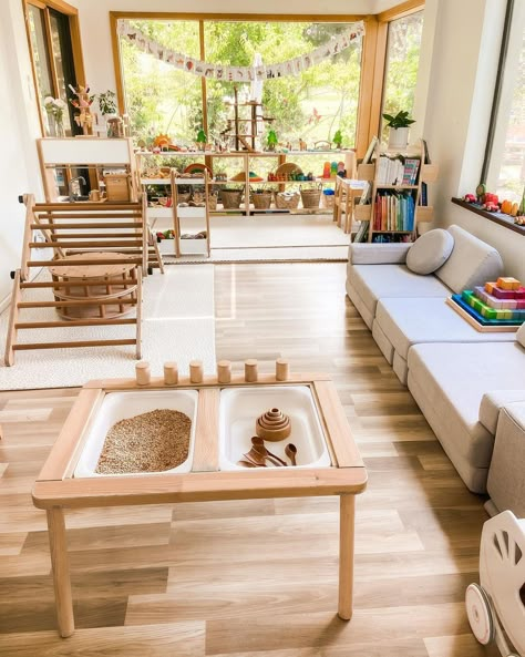 Open Playroom, Kids Playroom Montessori, Neutral Montessori Playroom, Montessori Family Room, Sunroom Into Playroom, Reggio Playroom, Minimalistic Playroom, Open Ended Playroom, Montessori Playroom Modern