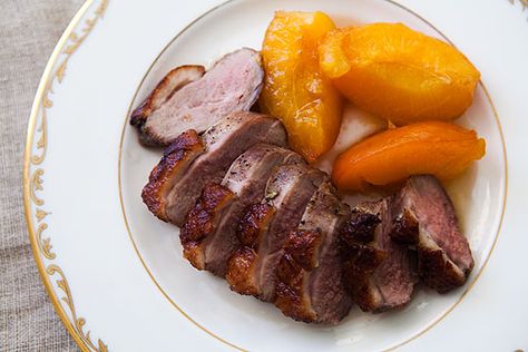 Duck breast seasoned with rosemary and served with a sweet sour apricot sauce. Herbal Kitchen, Duck Breast Recipe, Fresh Apricots, Apricot Recipes, Family Dinner Table, Duck Breast, Duck Recipes, Chicken Main Dishes, Food Projects