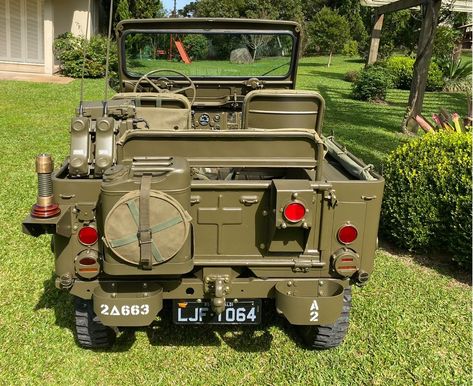 Willys Jeep Truck, Willies Jeep, Army Jeep, Mini Jeep, Antique Objects, Cj Jeep, Classic Jeeps, Military Jeep, Old Jeep