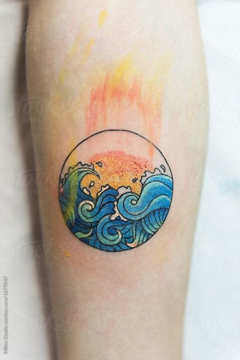 Sea Waves Tattoo, Beach Inspired Tattoos, Beach Tattoo Ideas, Happiness Tattoo, Tattoo Background, Conceptual Photo, Ocean Tattoos, Sand And Sea, Beach Tattoo