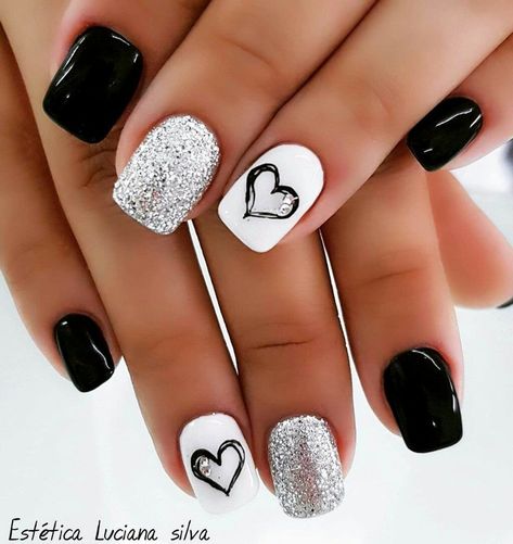 Black And White Nail, Short Square Nails, White Nail, Dipped Nails, Orange Nails, Fancy Nails, Short Acrylic Nails, Nail Arts, Valentine's Day Nails