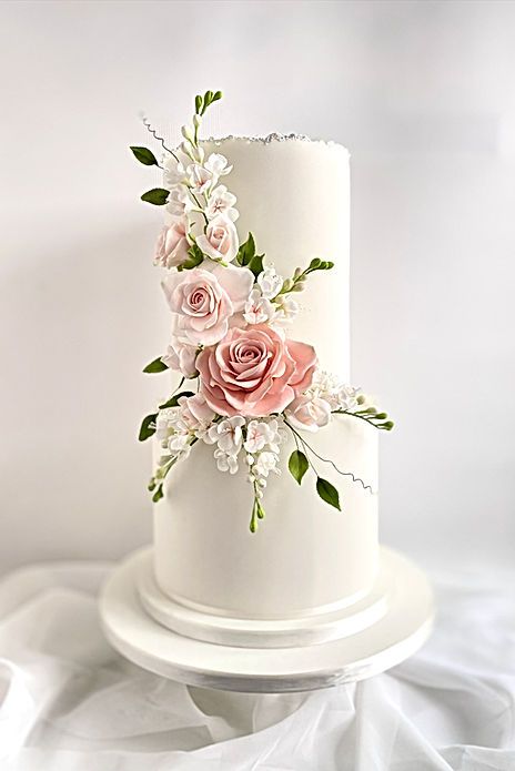 Diamond Wedding Cakes, Welcome To Wedding, Wedding Cake Fresh Flowers, Wedding Anniversary Cakes, Square Wedding Cakes, Elegant Birthday Cakes, Luxury Wedding Cake, Wedding Cake Recipe, Wedding Anniversary Cake