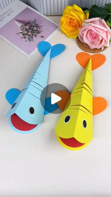 paper crafts creator on Instagram: "Origami Fish Craft: Let’s use cardboard to make this fun little fish. It’s so fun to shake!  #parentchildcrafts #handmadeorigami #handmadediy #kidscrafts #diyprojects #creativefun #cardboardcrafts #familyactivities #papercrafts #artforkids" Paper Fish Craft For Kids, Fish Origami, Fish Craft, Paper Quilling For Beginners, Paper Fish, Origami Fish, How To Make Origami, Fish Crafts, Cardboard Crafts